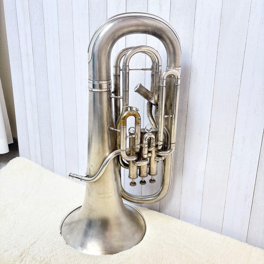 Willson ウィルソン B♭ ユーフォニアム マウスピース付き