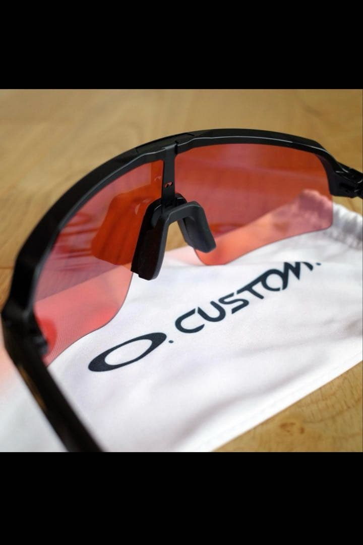 【極美品】OAKLEY SUTRO LITE SWEEP