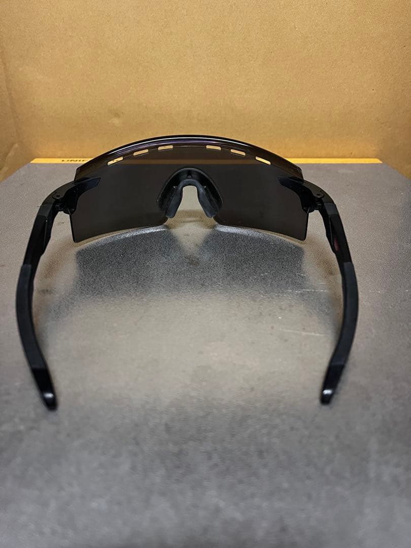 小物 Oakley Encoder Strike Vented