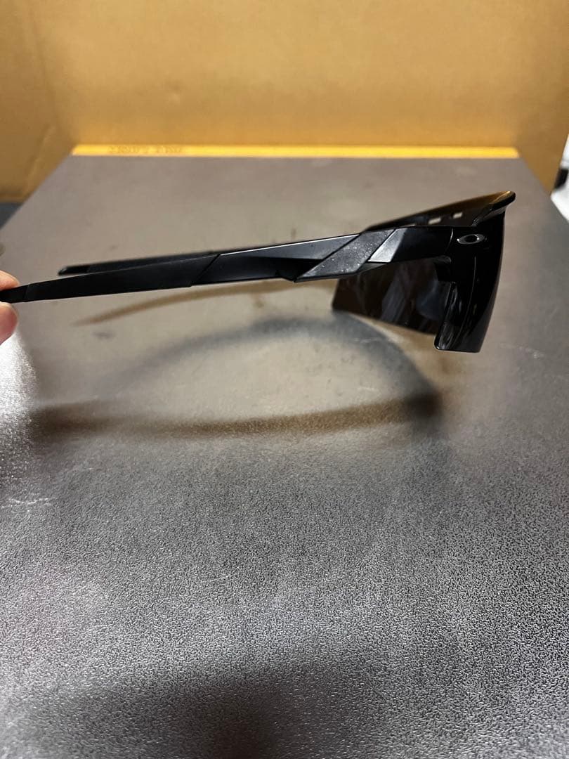 小物 Oakley Encoder Strike Vented