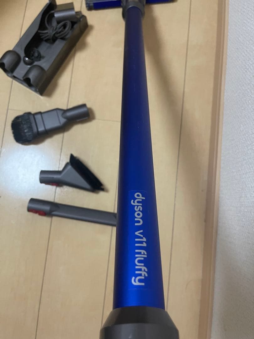 【美品】Dyson コードレスクリーナー V11 + sv14エコーモード83分