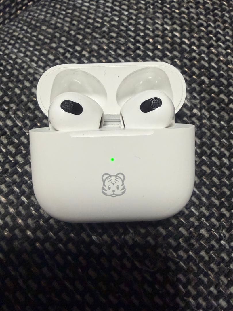 AirPods 第3世代（ライトニング）