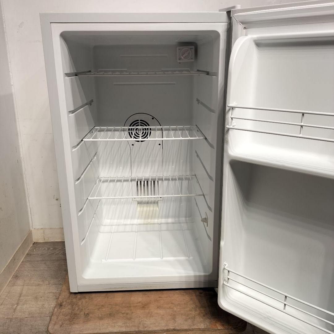 M♦アントピー　peltism　70Ｌ　小型冷蔵庫　AB-70Ｌ