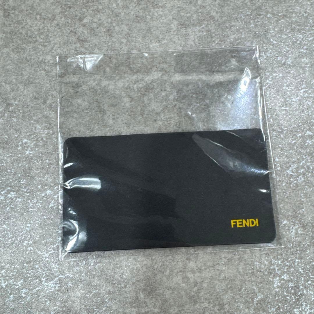 FENDI レザー タブレットケース ショルダーストラップ ギャランティカード付