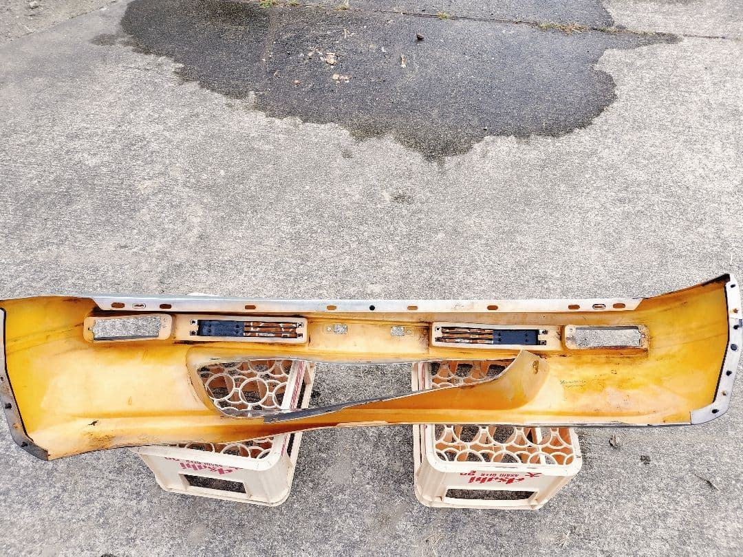 S13シルビア　純正フロントバンパー