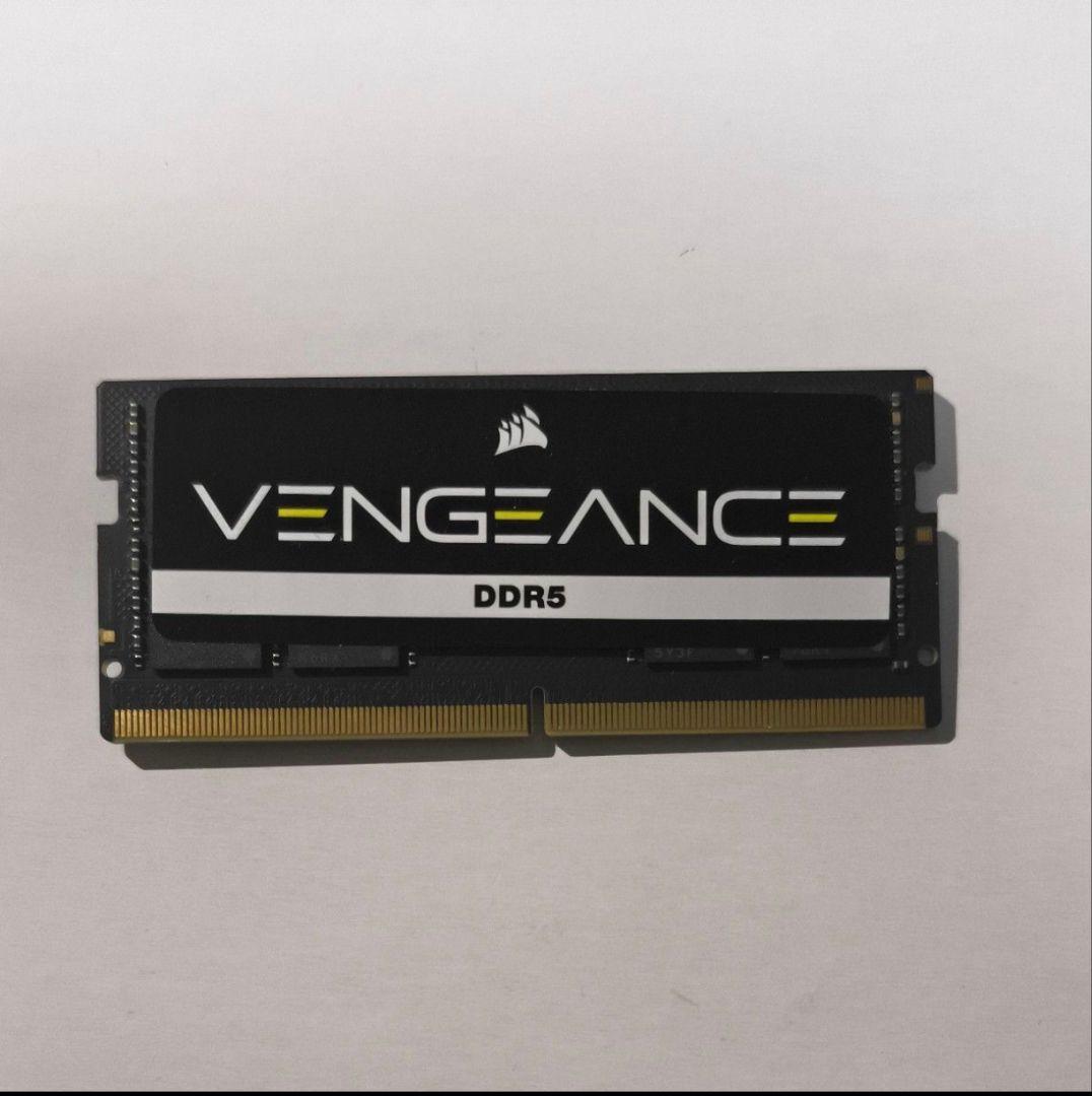 CORSAIR VENGEANCE DDR5 メモリー 32GB　ノート用