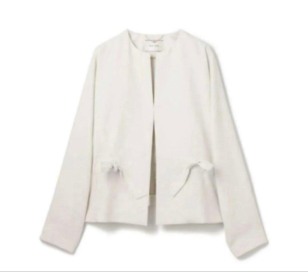 ベイジ ノーカラードルマンジャケット