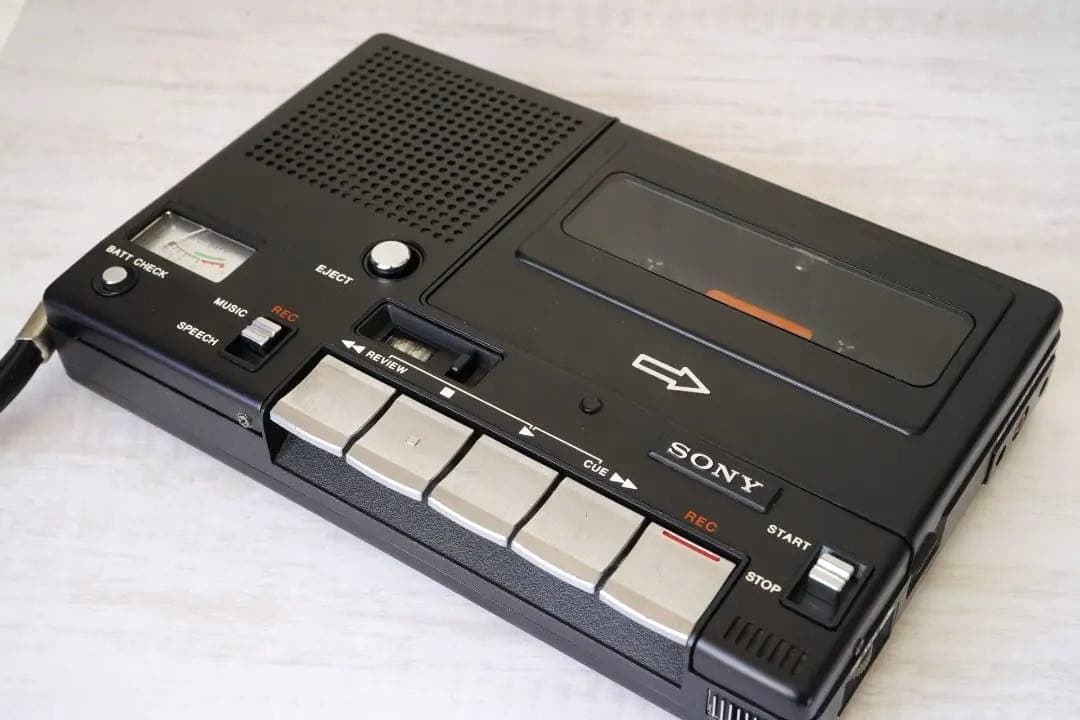 動作品 SONY カセットレコーダー・TC-1100B 日本製カセットプレーヤー