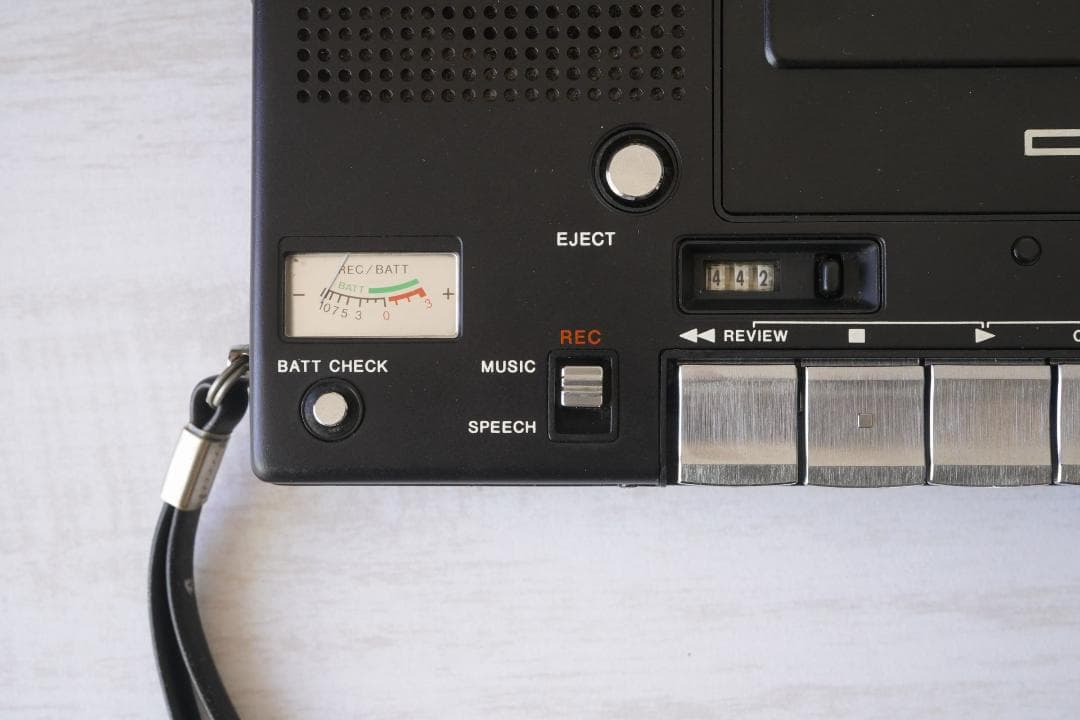 動作品 SONY カセットレコーダー・TC-1100B 日本製カセットプレーヤー