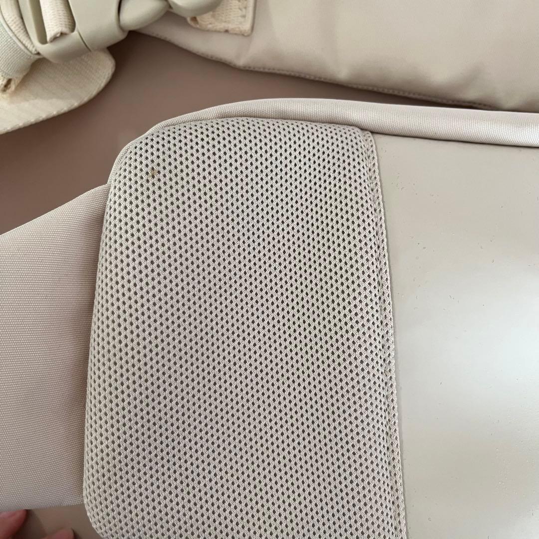 Pomulu 2wayヒップシート　アイボリー　ホワイト　新型