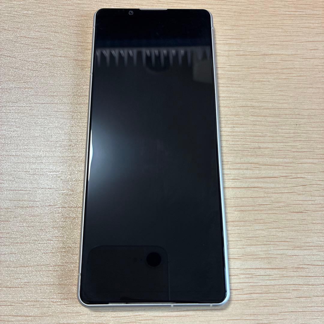 SONY XPERIA 5 Ⅳ docomo シルバー　SO-54C