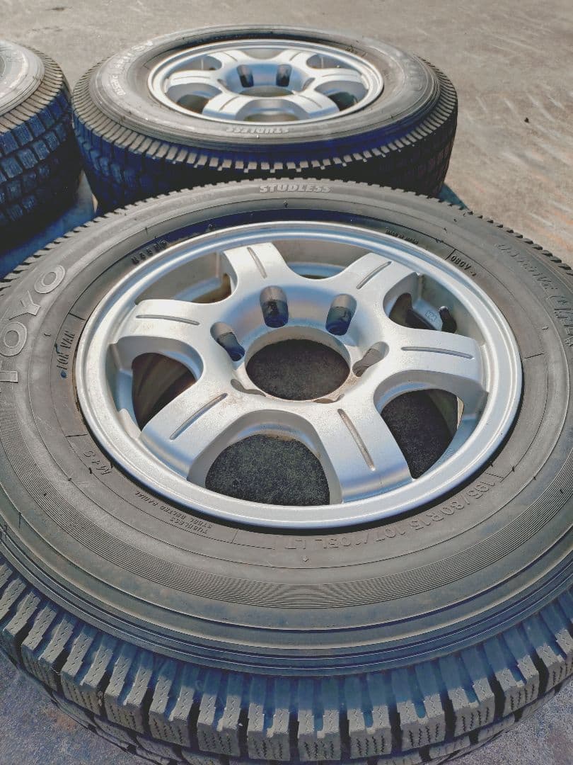 Toyo 15インチ タイヤ・ホイールセット
