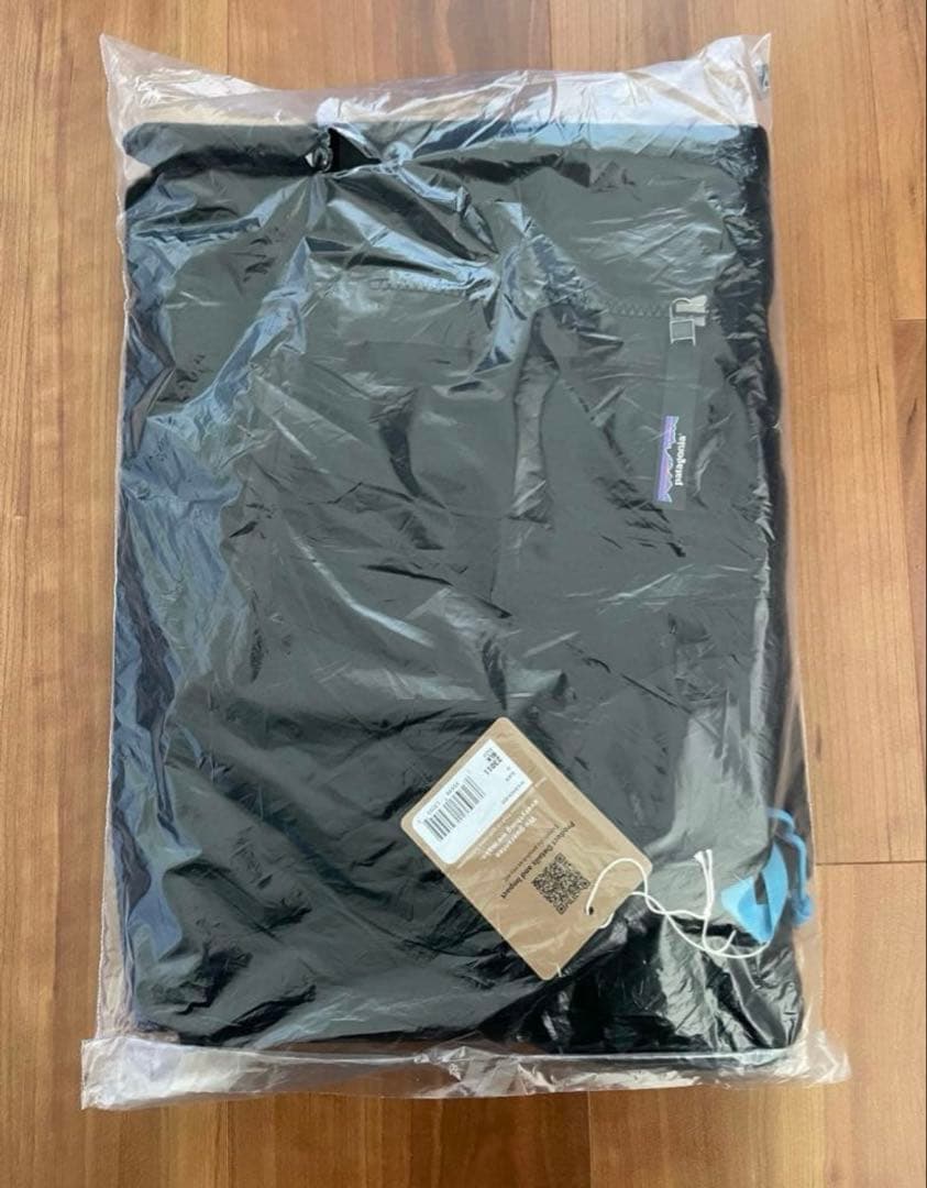 新品未開封 FA24 パタゴニア MENS SYNCHILLA VEST 黒 M