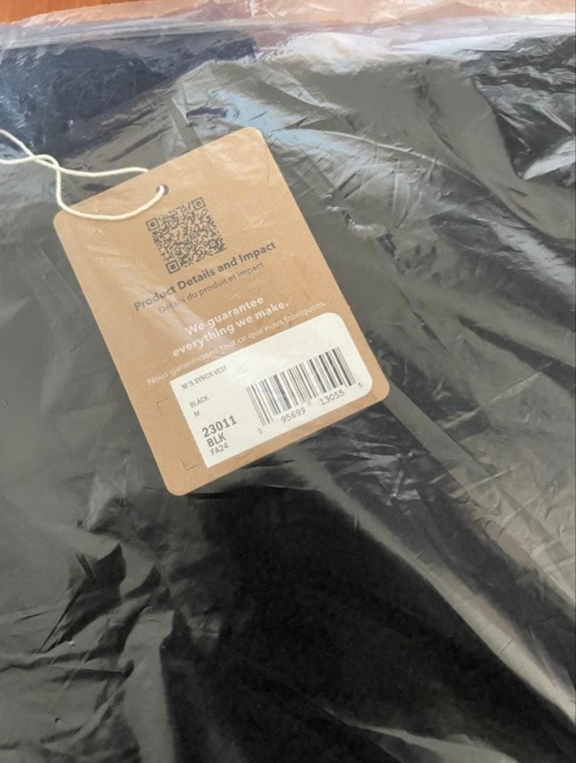 新品未開封 FA24 パタゴニア MENS SYNCHILLA VEST 黒 M