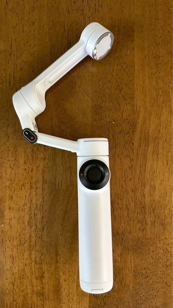 Insta360 Flow 2 スマートフォン用ジンバル　マウント付き