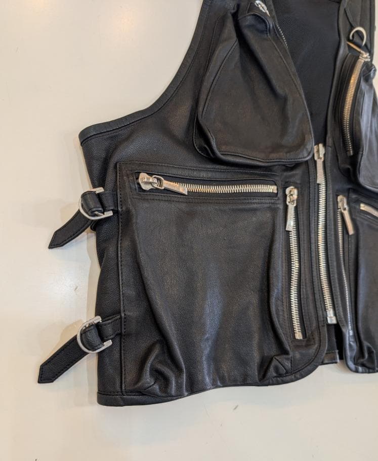 REDMOON WORKS　レザーベスト　山羊革　多ポケット　黒 ブラック