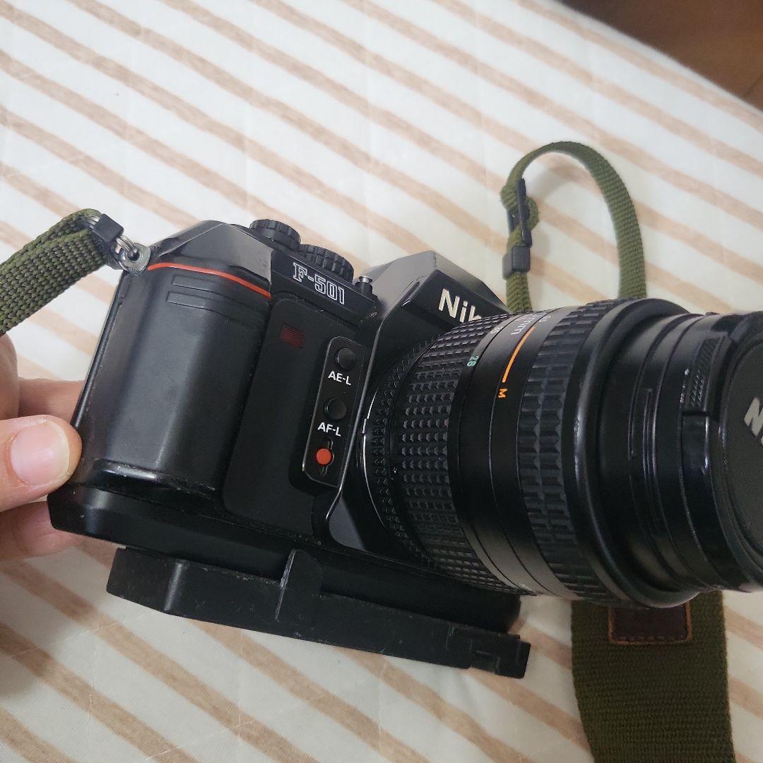 Nikon F-501 一眼レフカメラ nikkor レンズ フィルム