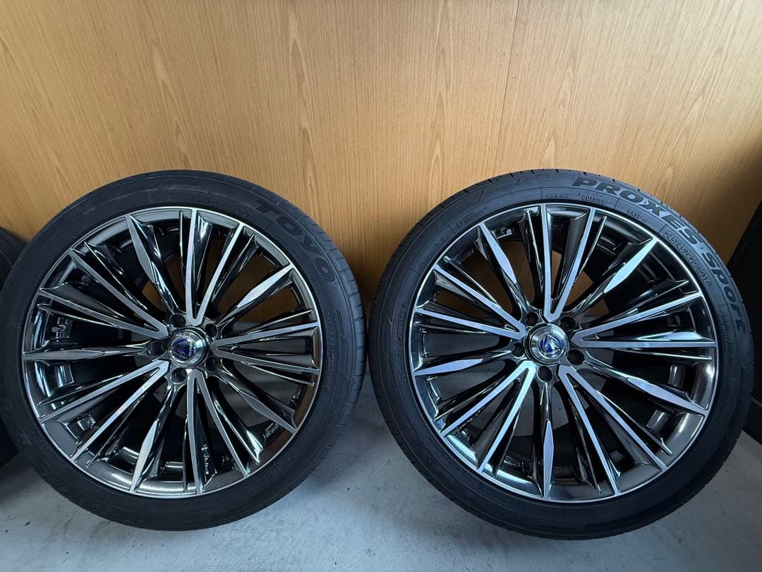 Rq1mu　RAYSホイール