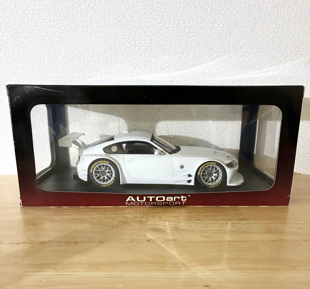 オートアート1:18  Z4 Coupe Race Car プレーンボディ