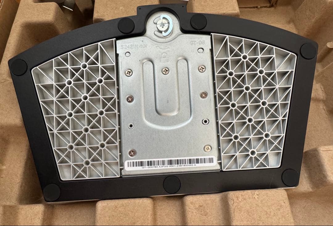 Dell 24 モニター - S2421H