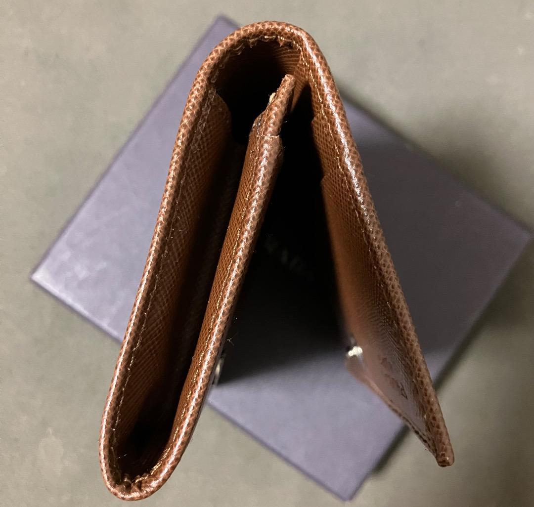 【カイト】PRADAカードケース CACAO 未使用 箱 ギャラ付き