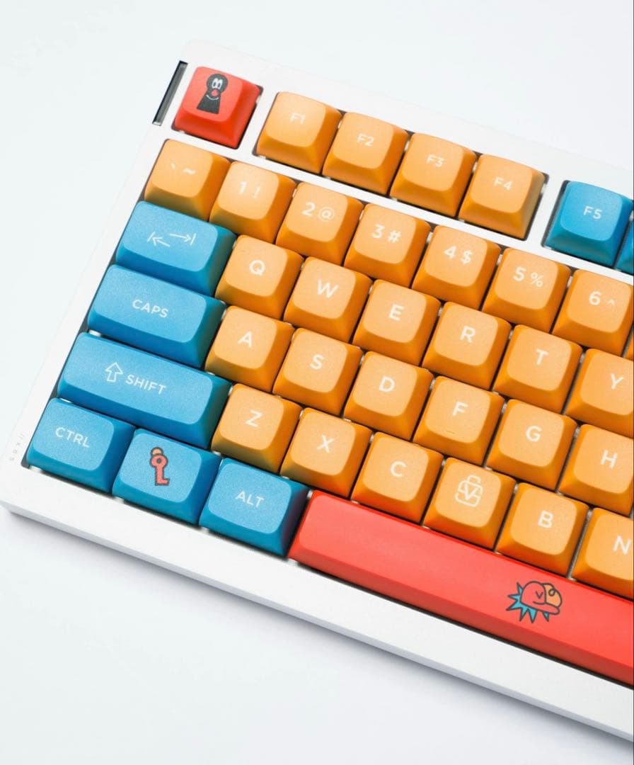 【新品】vaultroom × Corsair K65 PlusWireless