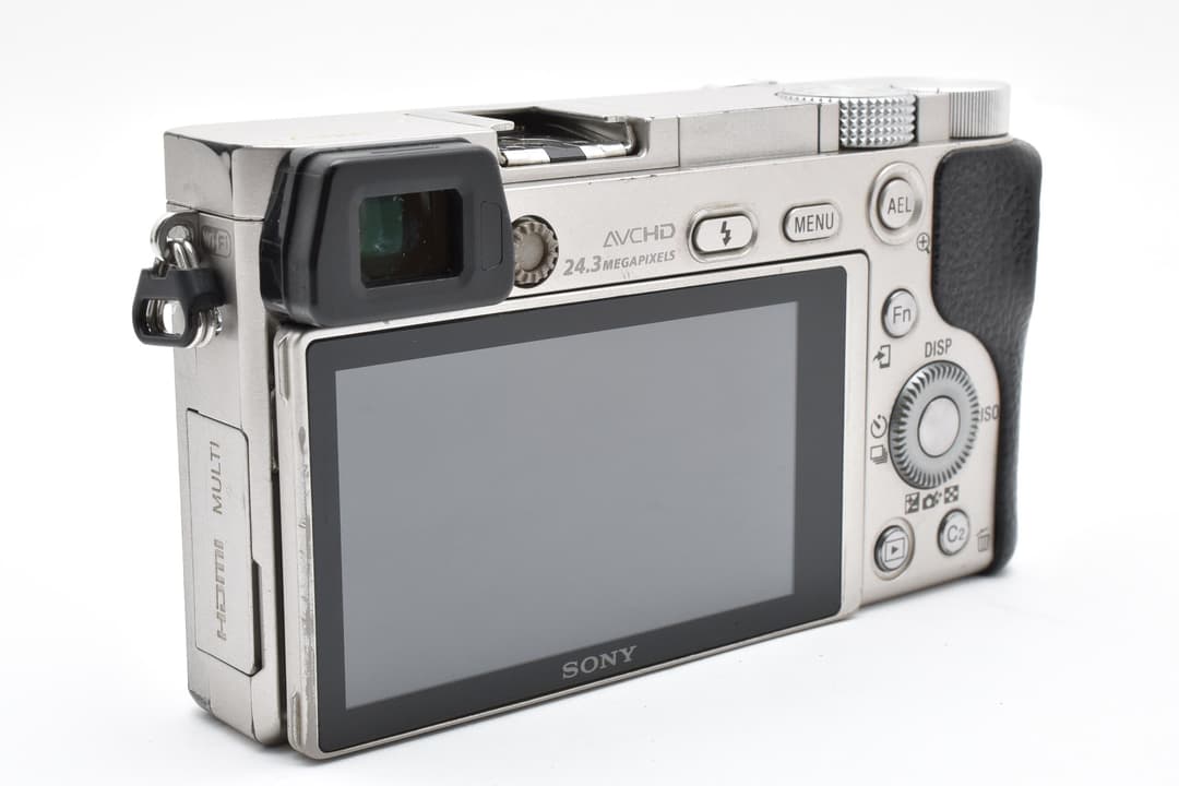 SONY α6000 ボディシルバーILCE-6000 0155