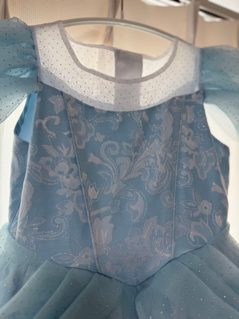 ディズニービビディバビディブティック シンデレラドレス 130㎝
