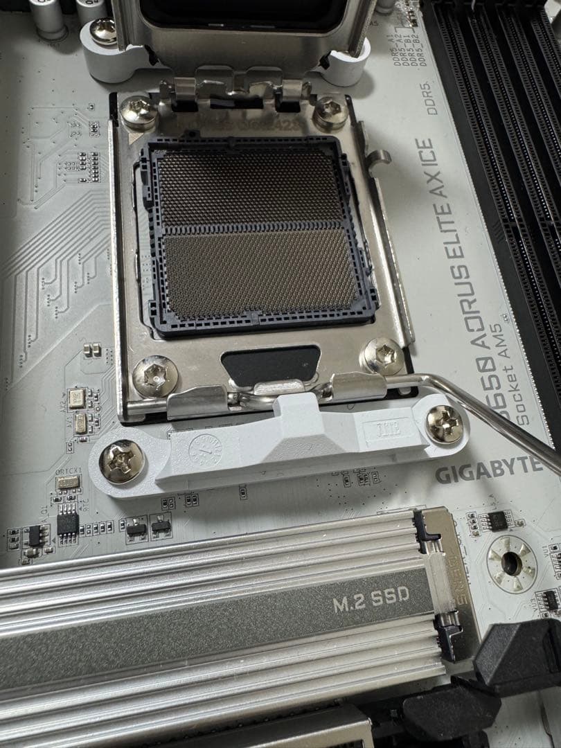 さ*ち様 B650マザボ ddr5 16gbメモリ 850w電源セット マザボジ