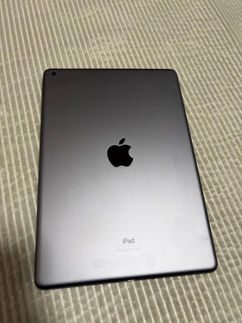 Apple iPad 10.2インチ スペースグレー 本体　第7世代