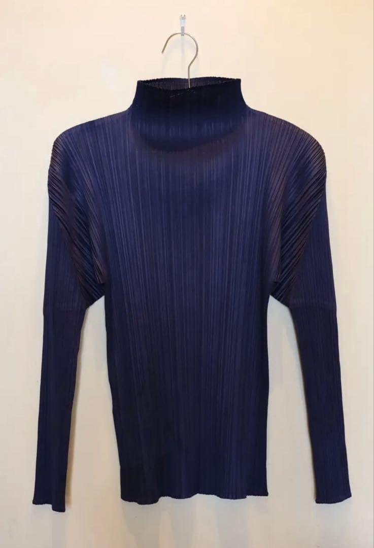 PLEATS PLEASE ISSEI MIYAKE ハイネックカットソー
