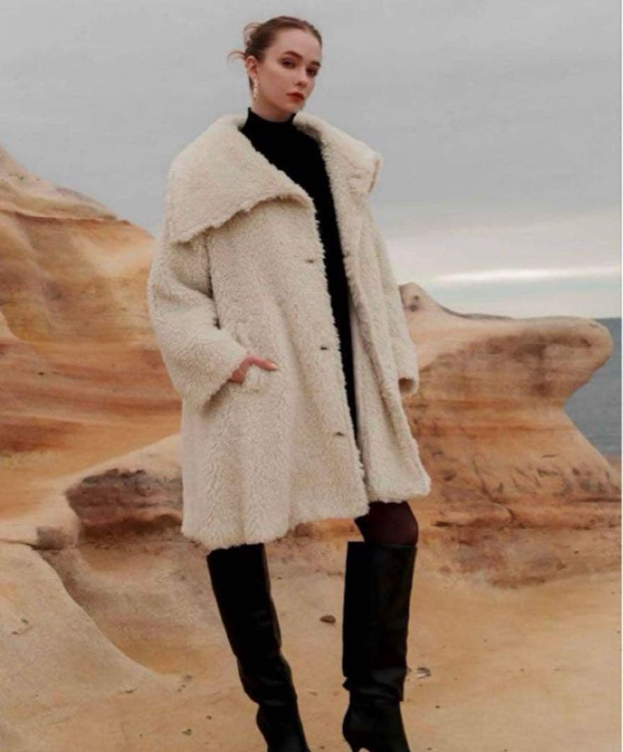 タイムセール！Acka. layered collar boa coat