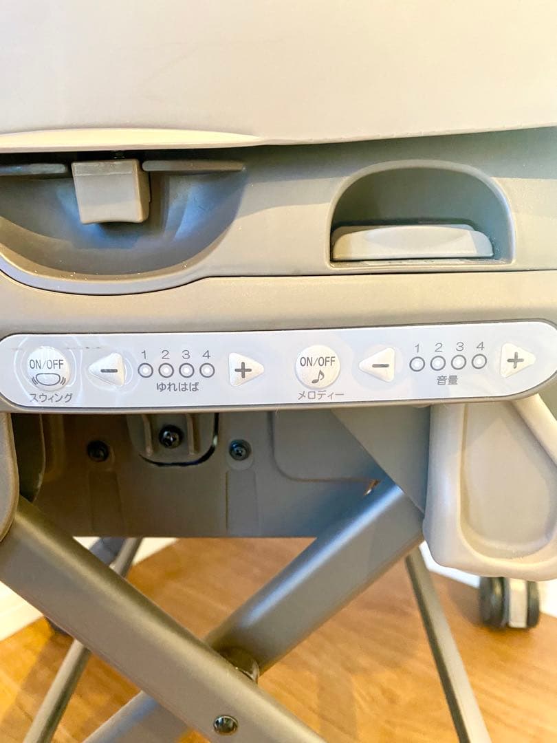 【美品】コンビ ネムリラ AUTO SWING 電動ハイローチェア 動作確認済