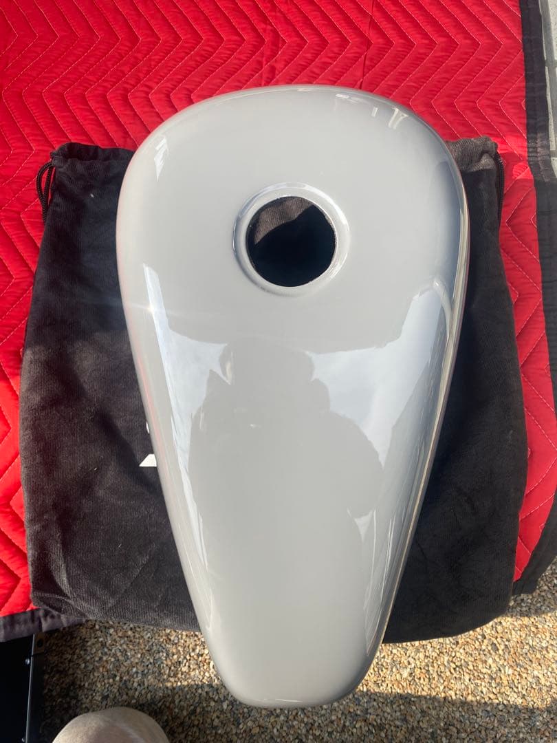 ハーレー　スポーツスターサイモンカスタムタンクカバー