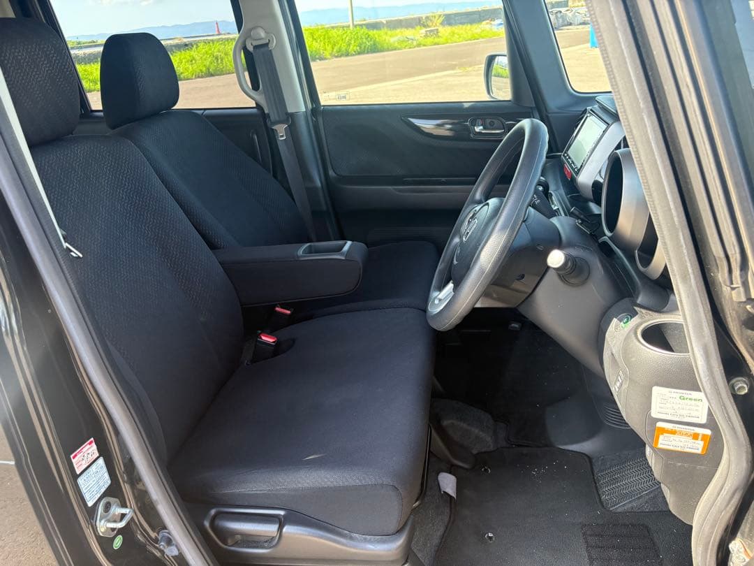 N-BOXカスタム[GLパッケ/車検2年付/メンテナンスノート/取扱説明書 ]