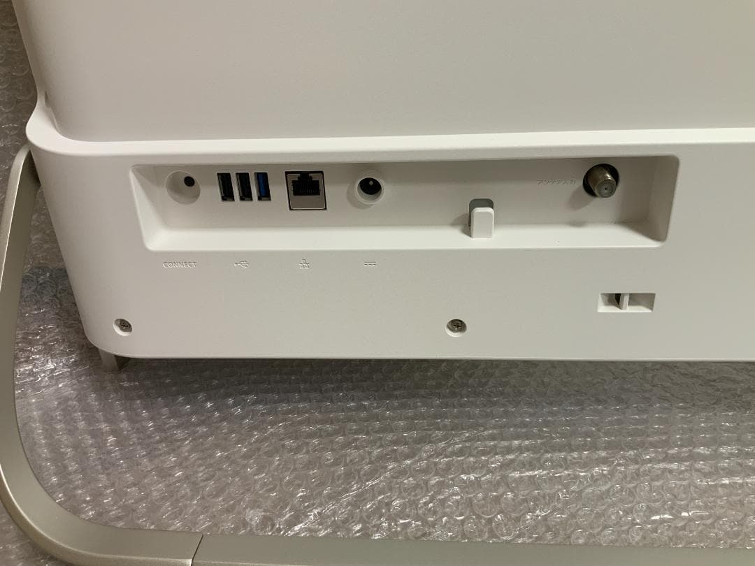 FMVF56B3AB/Win11/8GB/i3/Office有/TV有/液晶不良