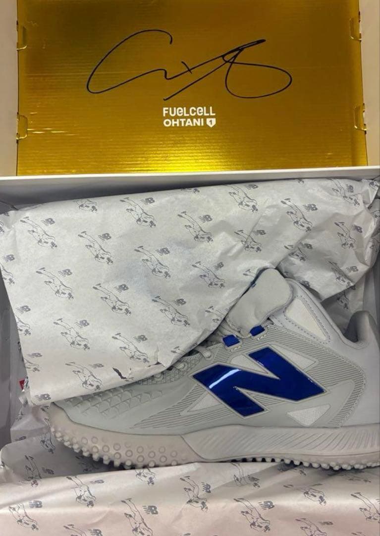 New Balance #17 大谷翔平選手モデル トレーニングシューズ