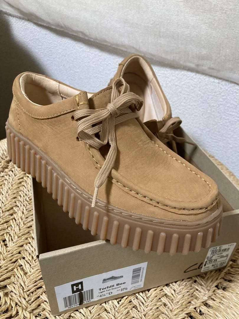 Clarks TorhillBee 厚底　モカシン　ベージュ