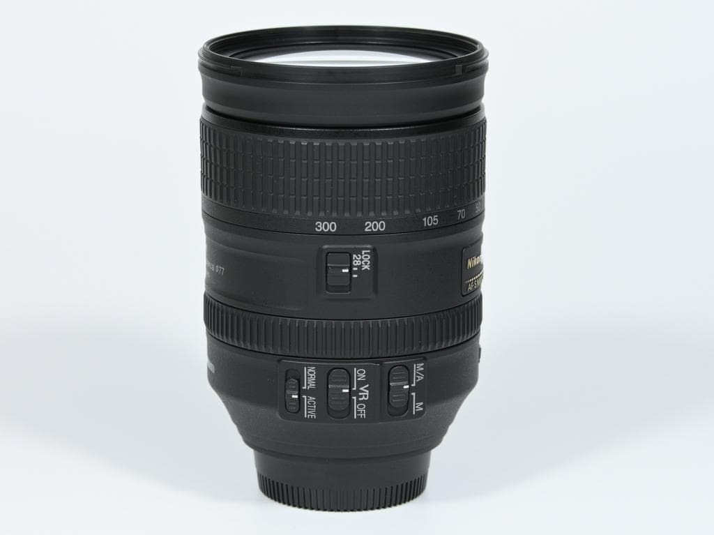 【ほぼ新品】 ニコン AF-S 28-300mm F3.5-5.6G ED VR