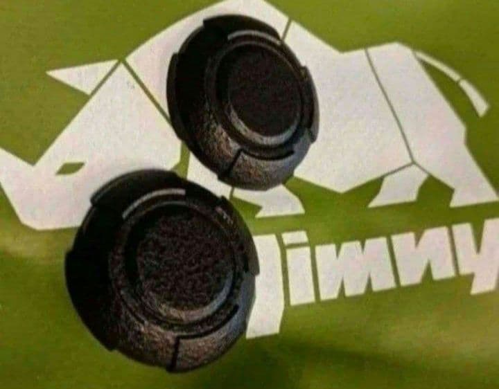 JB64JB74ジムニーシエラノマド チッピンググリル黒極小網+筆記体エンブレム