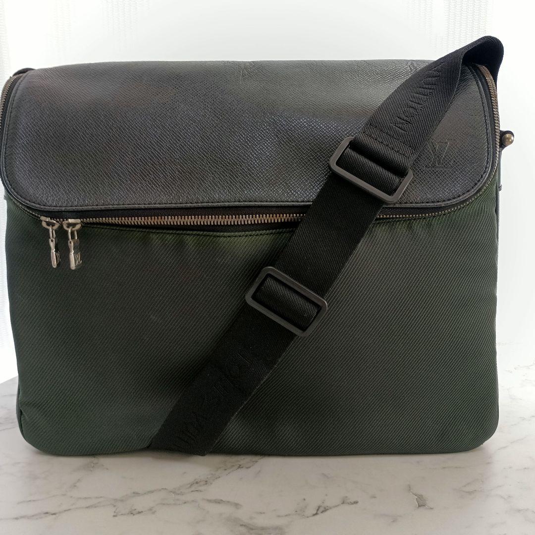 【袋付き】Louis Vuittonルイ・ヴィトン ロマンPM ショルダーバッグ