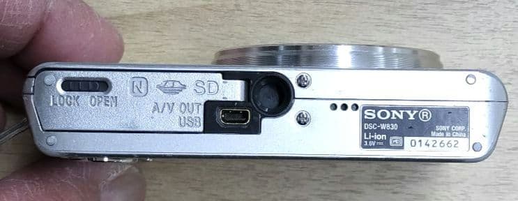 (訳ありジャンク)SONY サイバーショット DSC-W830