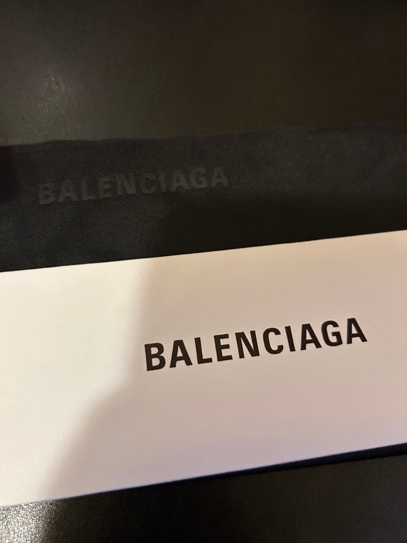 BALENCIAGA サングラス ブラック BB0127S