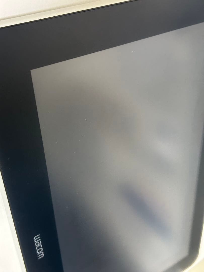 液晶タブレット　Wacom One Creative Pen Display