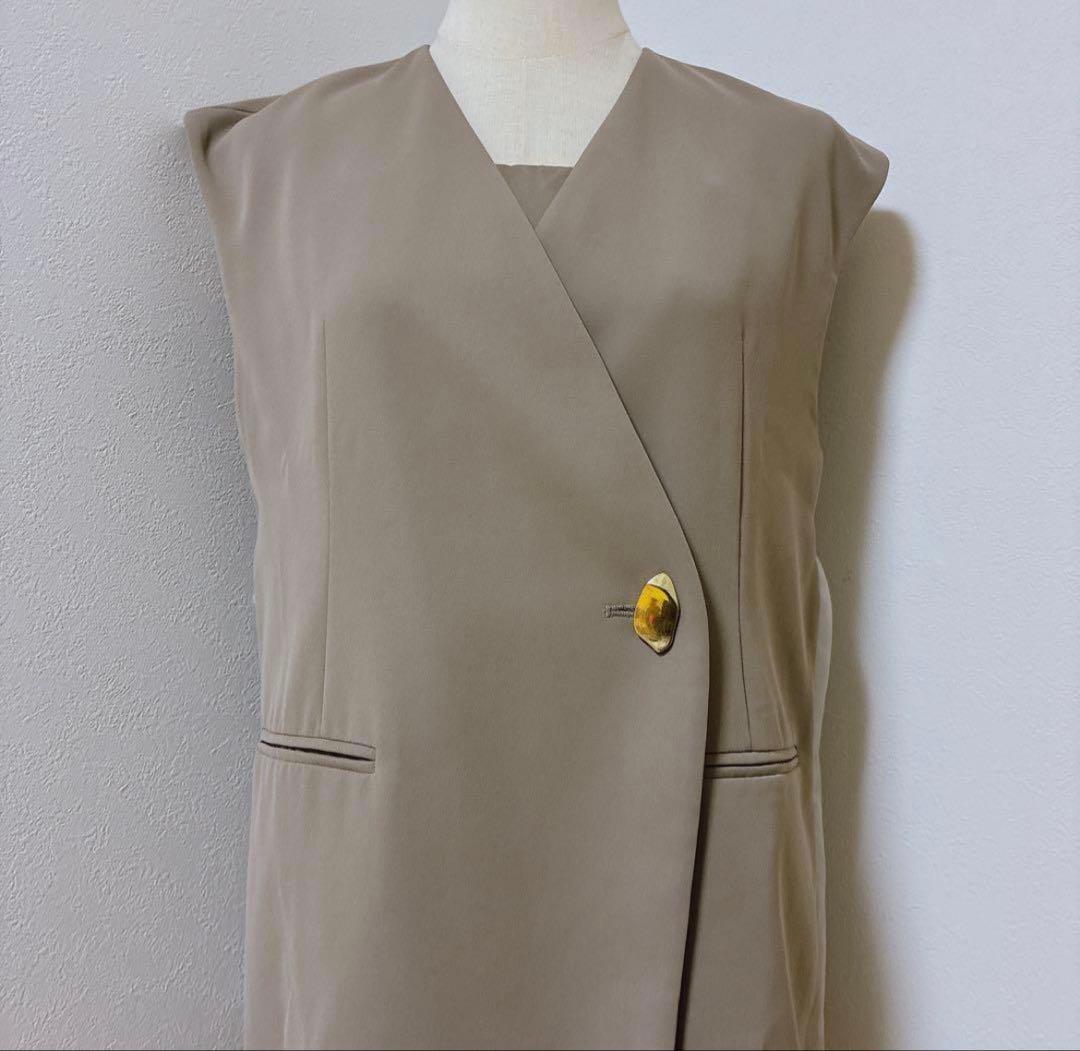 ANDRESDアンドレスド　ニアナ　カーキ　バックシアージレセットアップドレス