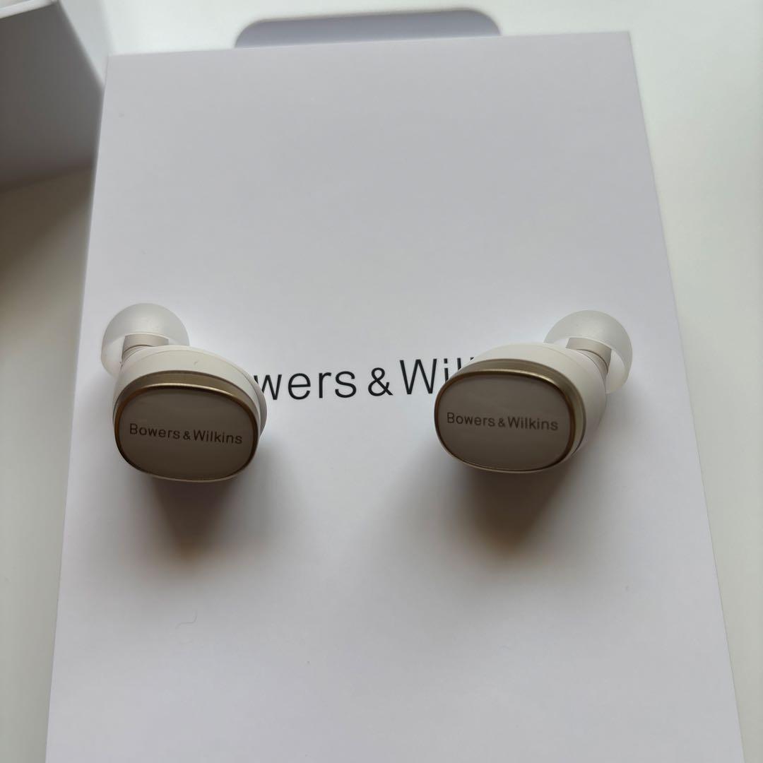 Bowers & Wilkins Pi8 ワイヤレスイヤフォン ホワイト