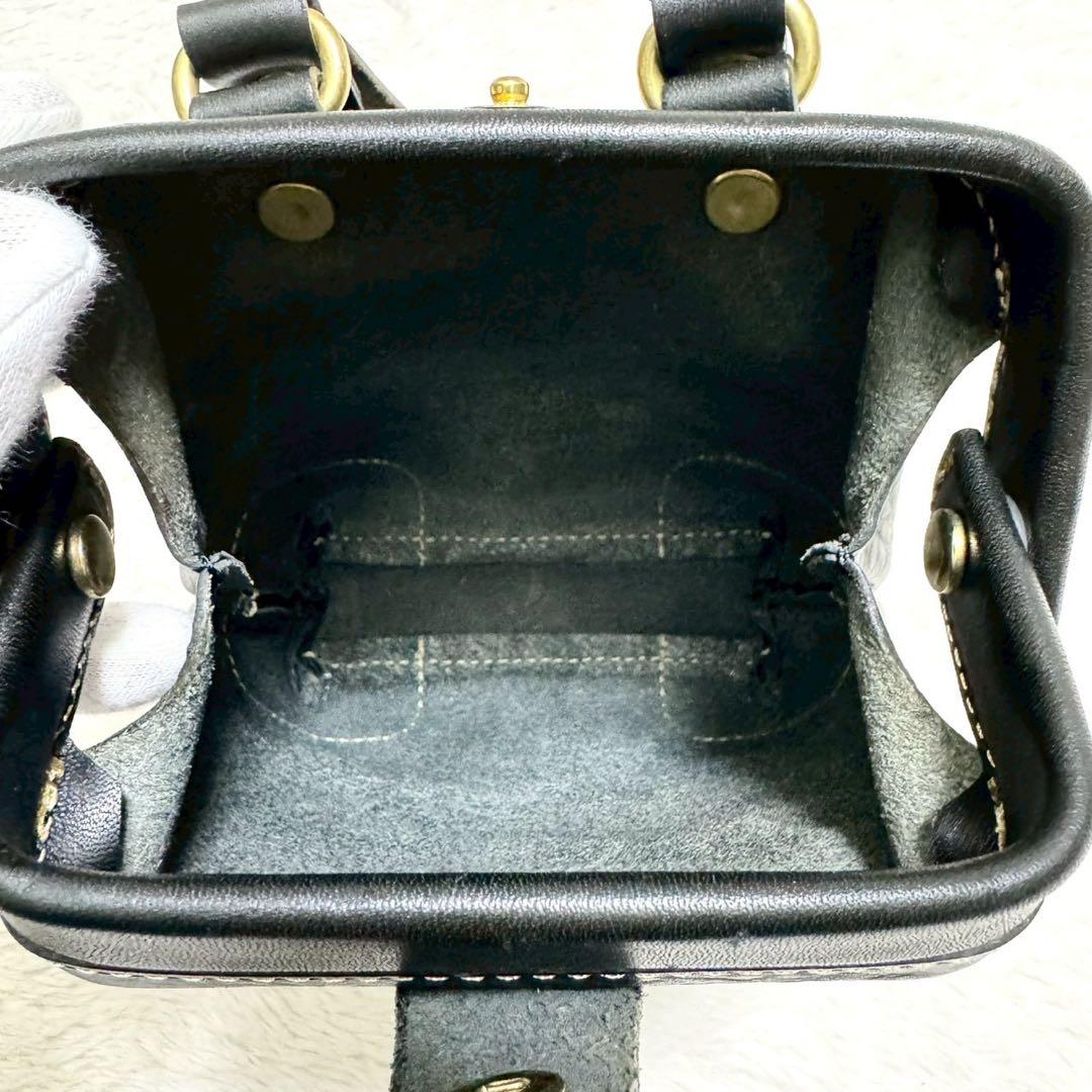 ポルコロッソ 口枠 ベルトポーチ オリジナル 白ステッチ 日本製 本革 ブラック