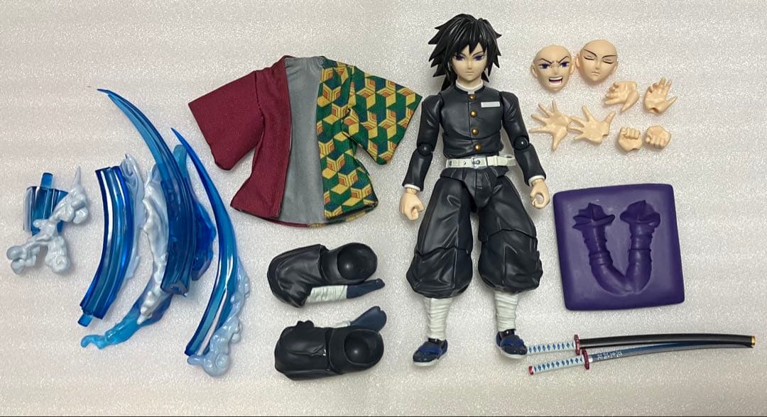 BUZZmod 鬼滅の刃 冨岡義勇 箱なし 現状品