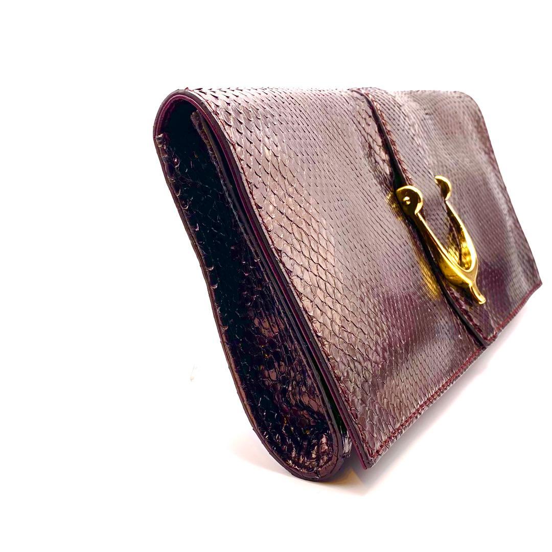 新品未使用 グッチ パイソンレザー クラッチバッグ ヘビ革 ハンドバッグ 高級感