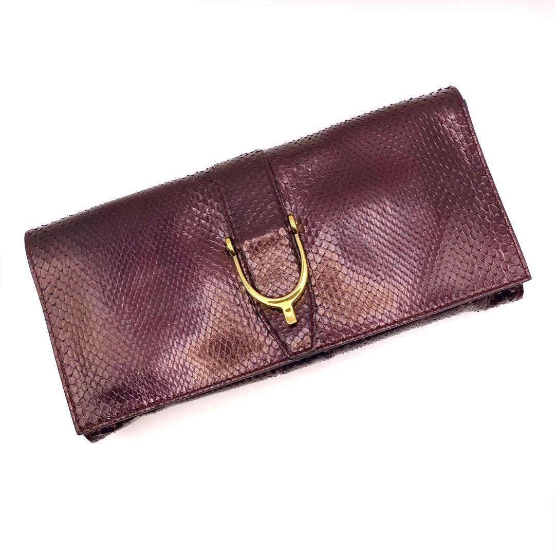 新品未使用 グッチ パイソンレザー クラッチバッグ ヘビ革 ハンドバッグ 高級感